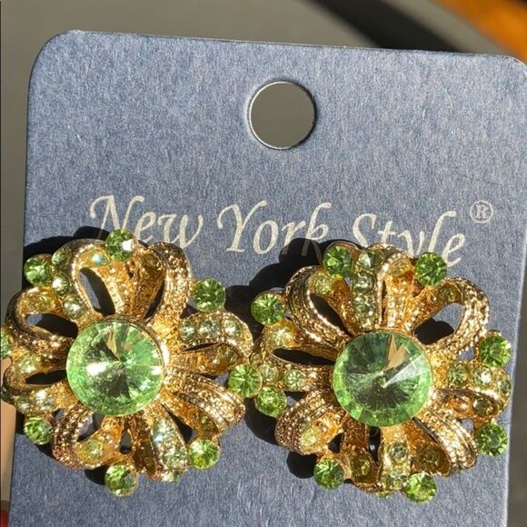 New York Style Floral Statement Clip On Earrings - Picture 7 of 7